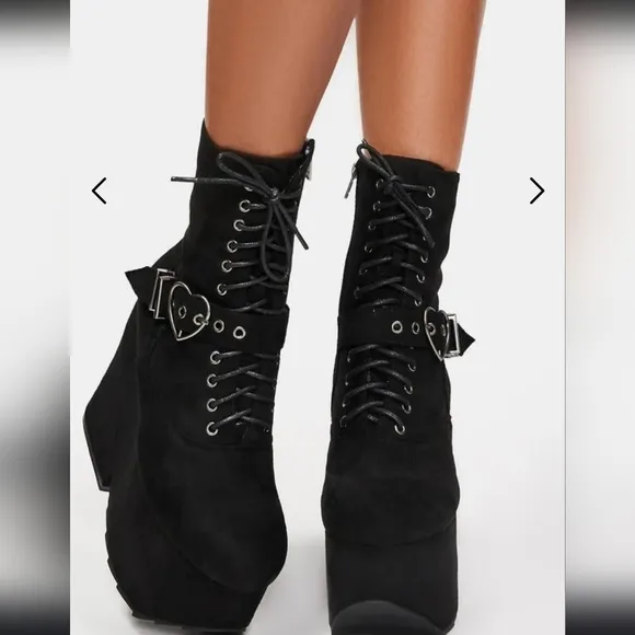 Dolls Kill La Moda Black Platform Boots Size 6