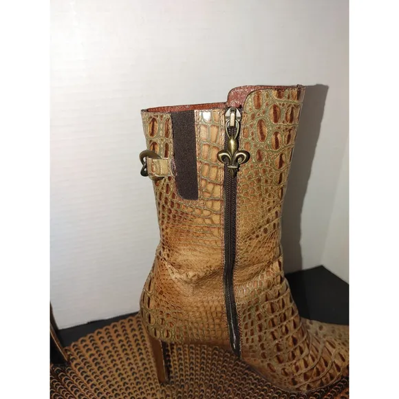 Donald J. Pliner Crocodile Boots Size 7