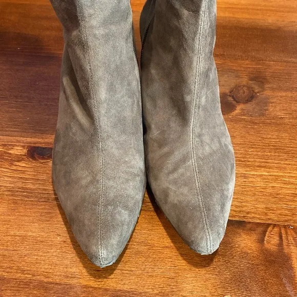 Donald J Pliner gray suede tall boots wedge heel purple butterfly embroidery 8.5