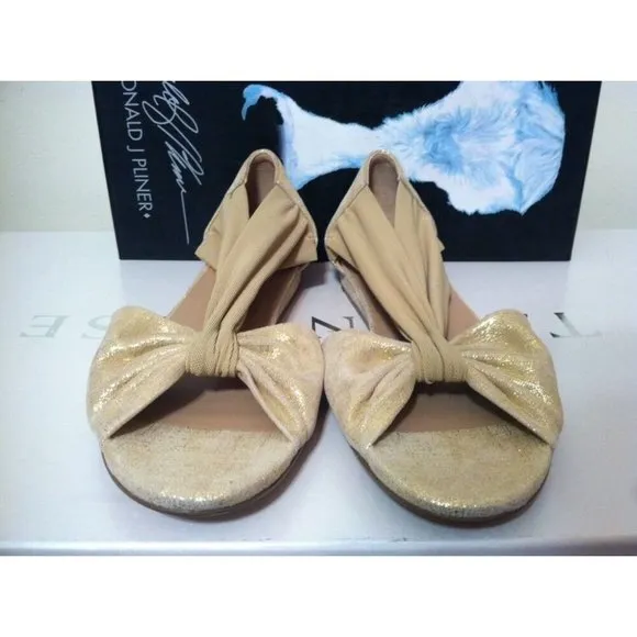 Donald J Pliner Nuri Ballet Peep Toe Flats Sandals Gold Metallic SIZE US 6 M