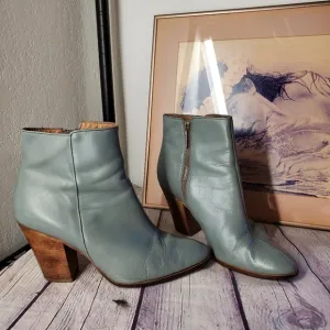 Donald J Pliner Swift Grey Ankle Boot