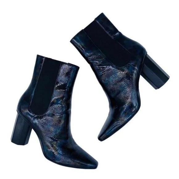 Donald Pliner Laila Black Patent Leather Chunky Heel Boots Iridescent Size 8.5