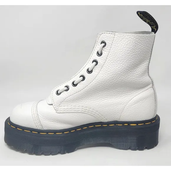 Dr. Doc Martens Sinclair Women's 8 Boots White Leather Chunky Platform Front Zip
