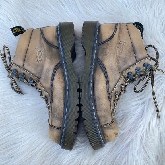 Dr Marten Chunky 8287 smoke air wair boots 43