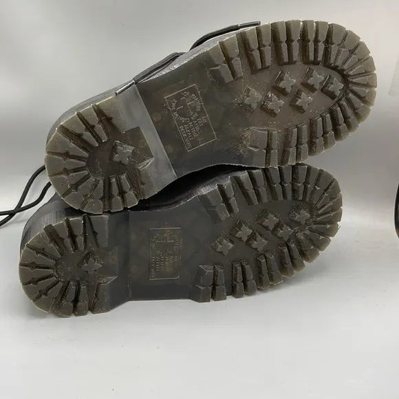 Dr. Martens 1460 Pascal Max High Platform