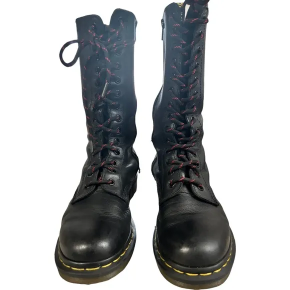 Dr. Martens 1B99 VIRGINIA LEATHER MID CALF BOOTS Size 7