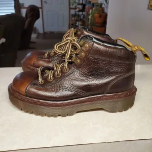 Dr. Martens 8287 England Mens Air Wair Chunky Leather Boots Size UK 4  Mens 5