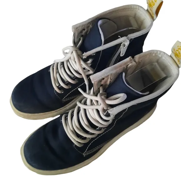 Dr. Martens Airwair Delaney Navy Lace-up Boots