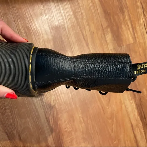 Dr. Martens Black Sinclair Boots