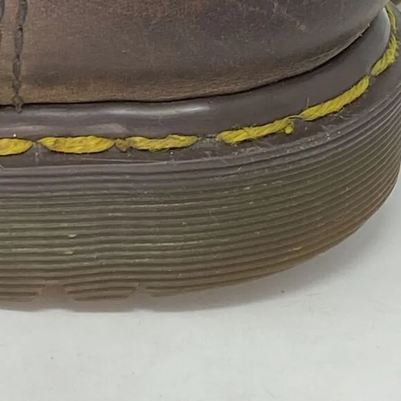 Dr. MARTENS Brown Leather Boots UK 7 /US 8 Men/US 9 Woman Made ENGLAND  7735