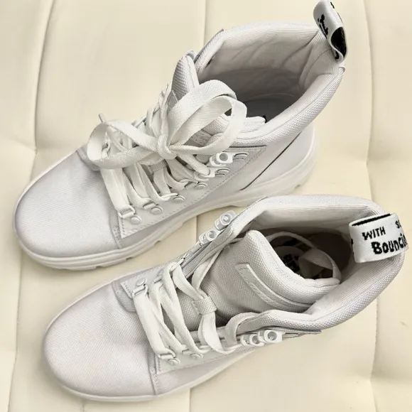 Dr. Martens Chunky Hiker Combs Boots White