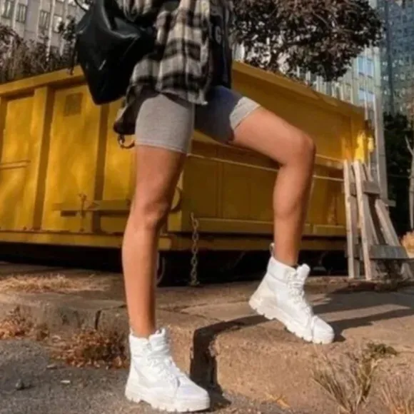 Dr. Martens Chunky Hiker Combs Boots White