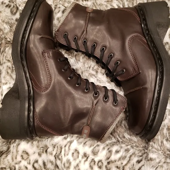 Dr. Martens DM Vintage Chunky Heeled leather Moto