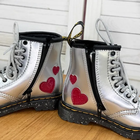 Dr. Martens Toddler 1460 Glitter Hearts Patent Leather Lace Up Boots Silver 8