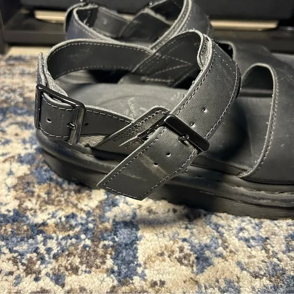 Dr. Martens Voss Soft Wair Black Leather Strap Platform Sandals Size 10