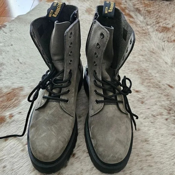 Dr. Martens Jadon Nickel Gray Platform Zip Nubuck Boots Women's Size 8 NEW