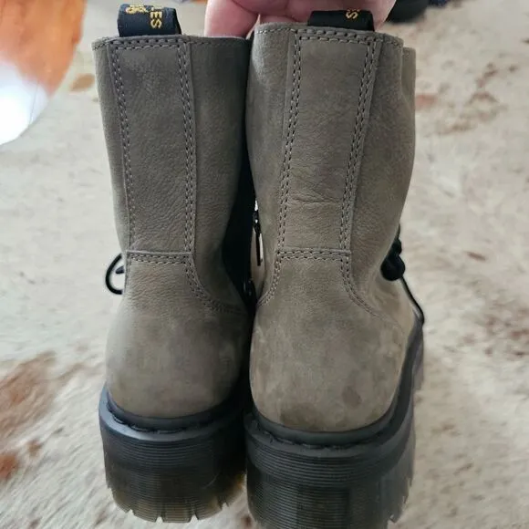 Dr. Martens Jadon Nickel Gray Platform Zip Nubuck Boots Women's Size 8 NEW