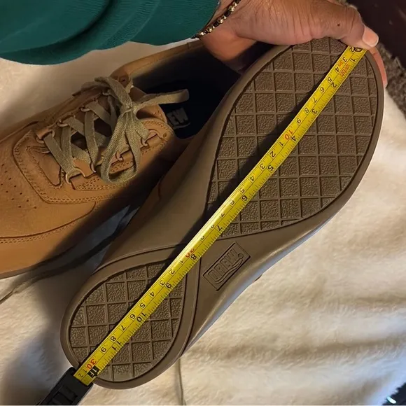 DREW Tan Sneakers Suede Minimalist Design