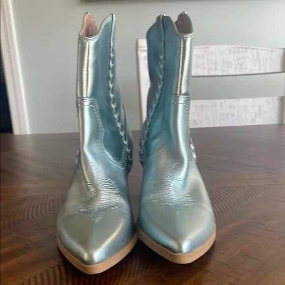 DV by Dolce Vita Green Ankle Boots with Pointed Toe and Chunky Heel