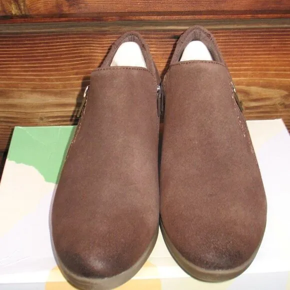Earth Origins Brown Suede Booties