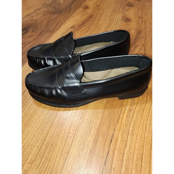 Eastland Classic II Women's Penny Loafers Black Color Sz 6 Leather Slip On