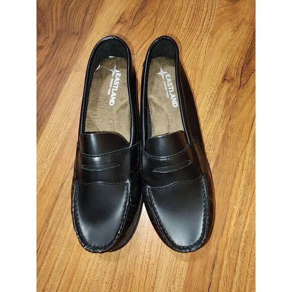 Eastland Classic II Women's Penny Loafers Black Color Sz 6 Leather Slip On