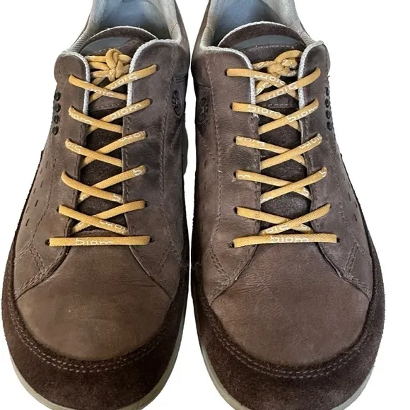 ECCO BIOME GRIP II LEATHER SNEAKER SIZE 41