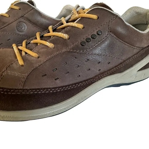 ECCO BIOME GRIP II LEATHER SNEAKER SIZE 41