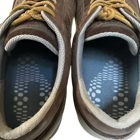 ECCO BIOME GRIP II LEATHER SNEAKER SIZE 41