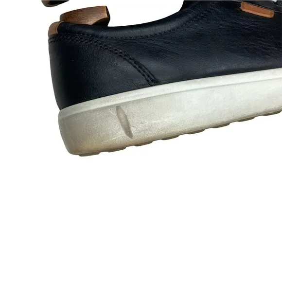 Ecco Black Leather Lace-Up Sneakers Sz 10