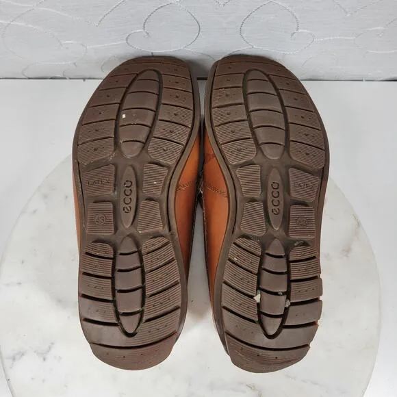 Ecco Classic Moc 2 Driving Loafer Mens 43 Tanned Brown Leather Moccasin Shoes