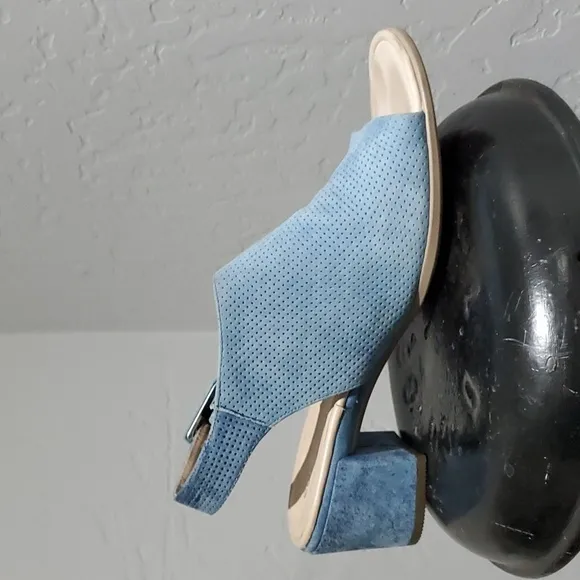 ECCO SHAPE 35 BLOCK SLINGBACK HEELED SANDALS LIGHT BLUE OPEN TOE