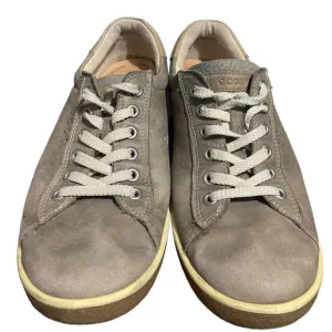 Ecco soft 7 gray low top lace up sneakers Euro 40 US Men's 6/6.5 Womens 9/9.5
