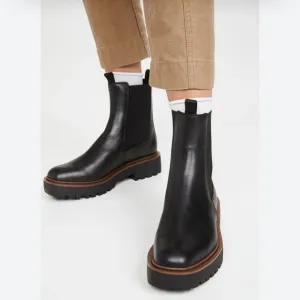 EDELMANLaguna Chelsea boots black size 7.5 gently used$205