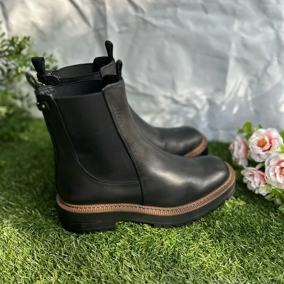 EDELMANLaguna Chelsea boots black size 7.5 gently used$205