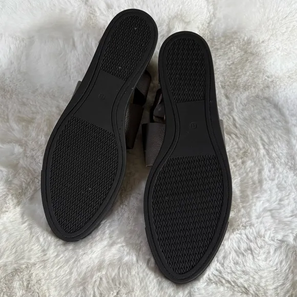 EILEEN FISHER 11 Carver Tumbled Leather Crisscross Strap Sneaker Sandals • Storm