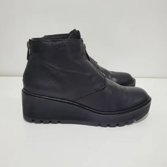 Eileen Fisher Chunky Ankle Boots Women's Size 5.5