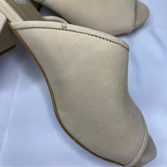 Eileen Fisher Fala Sandals Size 6