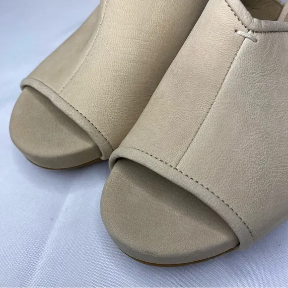 Eileen Fisher Fala Sandals Size 6
