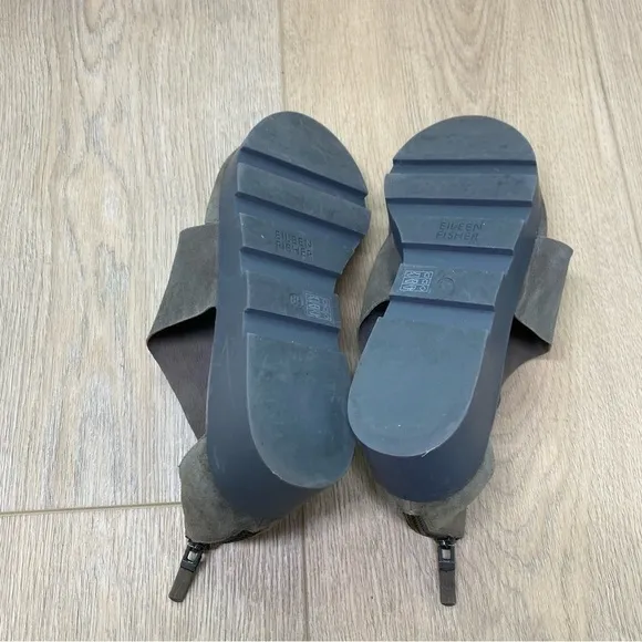 Eileen Fisher Wedge Sandals Buoy Suede Criss-Cross Back Zip Gray Smoke 8.5