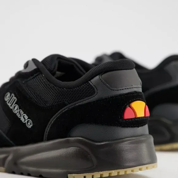 Ellesse NYC84 runner sneakerssize 12 Color black