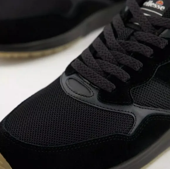 Ellesse NYC84 runner sneakerssize 12 Color black