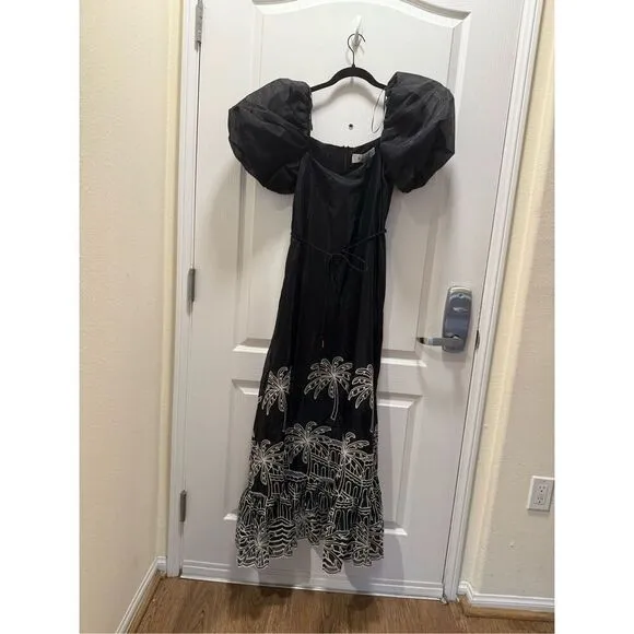 ELLIATT Nyx Maxi  Black Dress in Sheer organza Resort palm embroidery Size S NWT