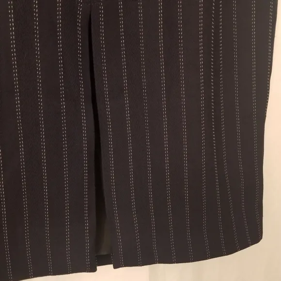 Emanuel Ungaro Paris parallèle Wool-Blend Pinstripe Midi Skirt, Navy, NWOT