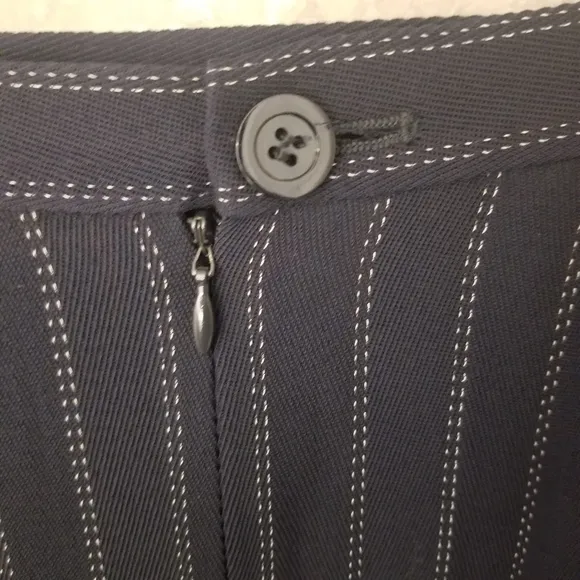 Emanuel Ungaro Paris parallèle Wool-Blend Pinstripe Midi Skirt, Navy, NWOT