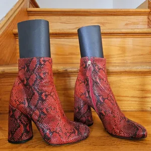 Emporio Armani boots,size 38/8,with dustbag