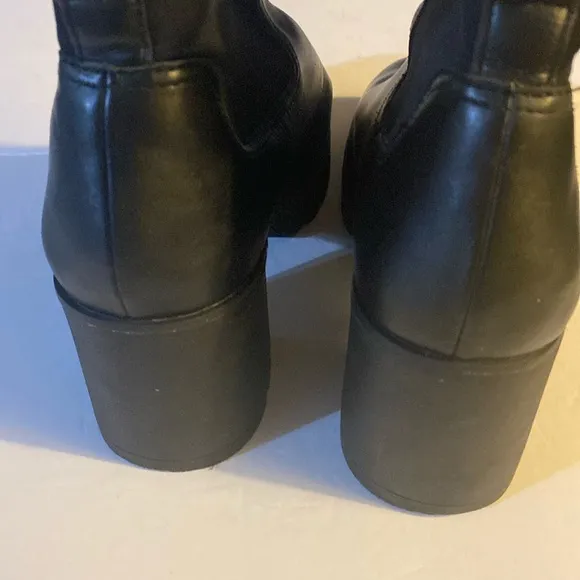 EUC ALDO Ankle Boots, Booties, Leather, Platform, Sz 9, chunky, block heel
