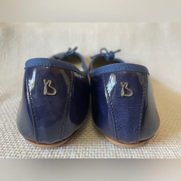 EUC Bagllerina foldable ballet flats