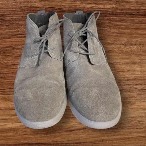 EUC Johnnie-O Men's The Chill Chukka Boot SZ 11