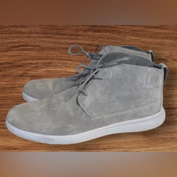 EUC Johnnie-O Men's The Chill Chukka Boot SZ 11